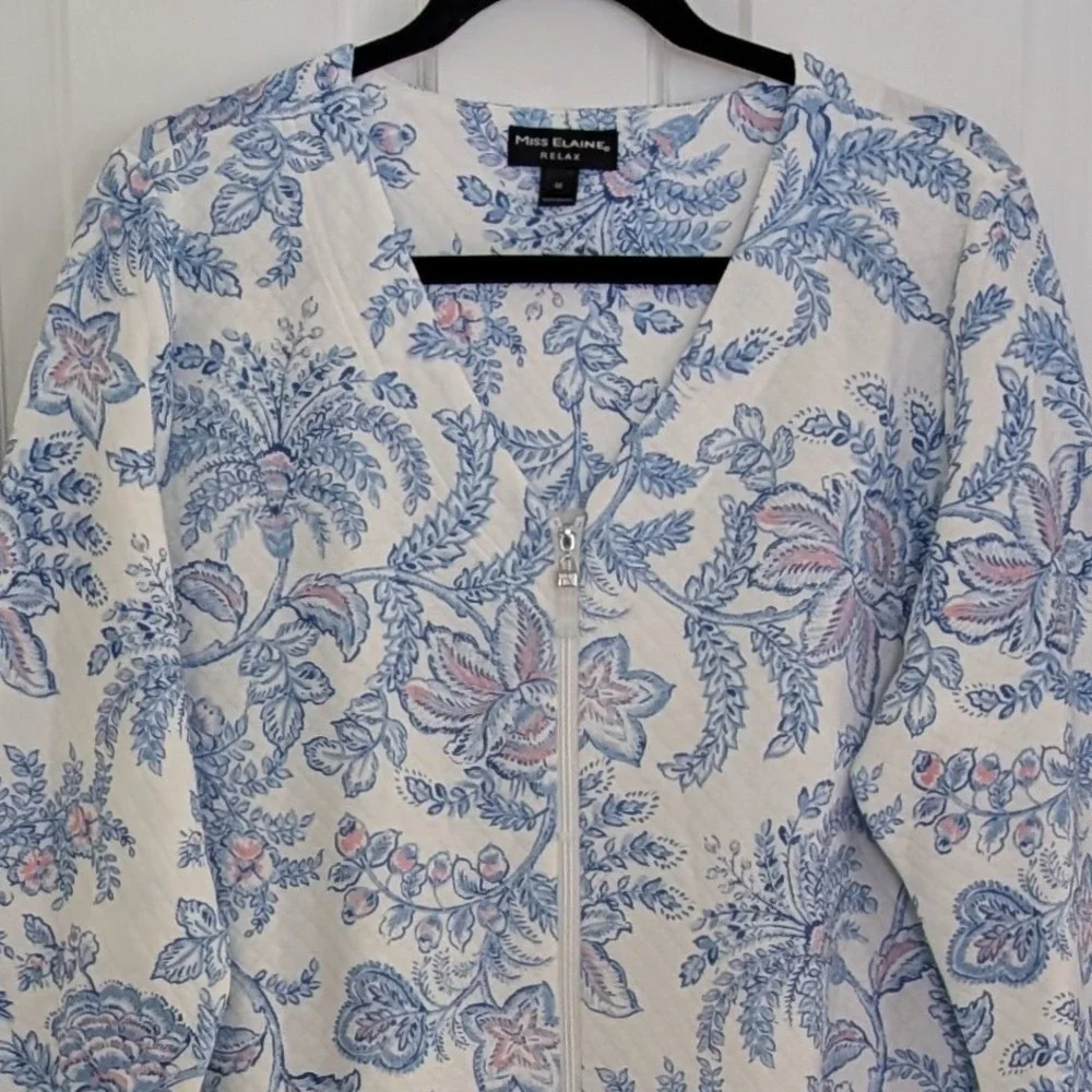 Miss Elaine Womens Quilted Robe‎ SMALL Shin Length Full Zip Pockets Soft Gift